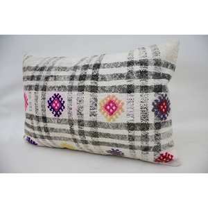 Almohada Ikat de lana púrpura, cojín tejido bordado Floral Vintage de 16x24 pulgadas para sofá y uso decorativo en el hogar - Product Image 3