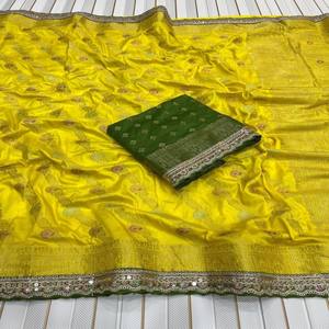 Sari de Seda Dola VASTRA COTTAGE con Bordado, Lentejuelas, Ribete con Bordado en Contraste, Blusa de Encaje Bordado, Ropa Étnica para Fiestas - Product Image 4