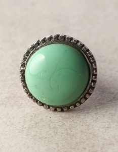 Bouton en résine verte élégante poignée de porte décorative pour armoire tiroir armoire et décoration de meubles fabriqués à la main en Inde - Product Image 1