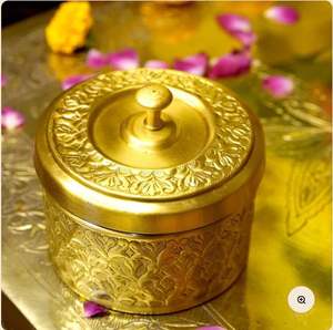 Joyero de latón antiguo con elegante diseño con borde y intrincados detalles de grabado Característica impermeable - Product Image 1