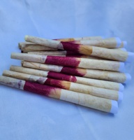 Kerucut Kelopak Mawar Kerucut Gulung Tangan yang Indah Gulungan Mawar Pembakaran Lambat Merah Mewah 100% Alami Pasokan Pabrik Grosir Harga Terbaik