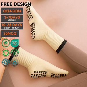 Calcetines Antideslizantes para Mujer con Logotipo Personalizado, Calcetines de Yoga al Por Mayor, Transpirables, de Alta Calidad, para Entrenamiento de Pilates, Calcetines Deportivos con Agarre - Product Image 1
