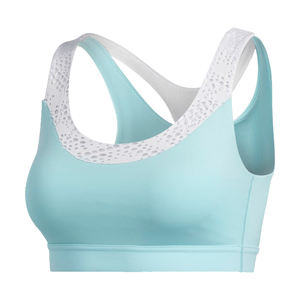 Sujetador deportivo de cobertura completa para mujeres de talla grande con copas acolchadas, soporte ajustable y tela transpirable hecho en Pakistán - Product Image 1