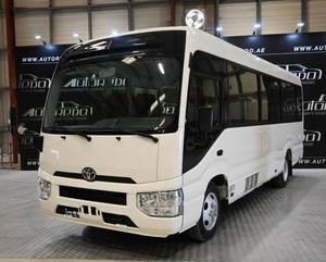 Minibús Toyota Coaster Usado de 2018, 30 Asientos, Motor Diésel Estándar, Volante a la Izquierda - Product Image 2