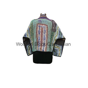 Veste Kantha réversible vintage écologique faite à la main, col châle en pur coton, manches longues, respirante, patchwork tricoté pour femmes - Product Image 3