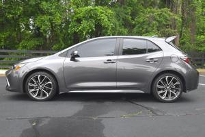 Toyota Corolla Hatchback XSE 2022 Usado en Buenas Condiciones - Product Image 2