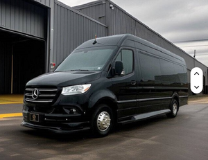 รถกระบะมือสอง Mercedes-Benz Sprinter 3500XD ปี 2024 พวงมาลัยซ้าย เกียร์ธรรมดา/อัตโนมัติ เครื่องยนต์ 4 ลิตร มาตรฐานไอเสียยูโร 4 - Product Image 5