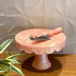 Soporte de pastel de resina hecho a mano para decoración de mesa elegante y servicio Tradebyd - Product Image 1