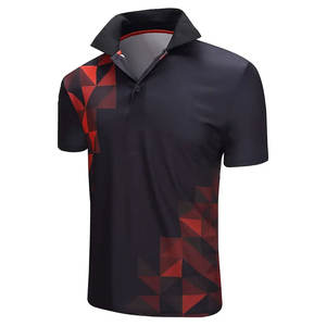 Polo de Rendimiento para Hombre |   Impresión por sublimación de prisma geométrico negro y rojo |   Ropa Deportiva Táctica Transpirable que Absorbe la Humedad - Product Image 3
