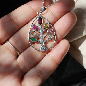 Colgante de plata del árbol de la vida facetado Chakra con múltiples piedras para ocasiones de regalo - Product Image 1