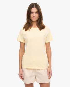 Camiseta corta deportiva informal de alta calidad personalizada 2025 para mujer, Camiseta ajustada con decoración de parches, pantalones cortos para correr - Product Image 1