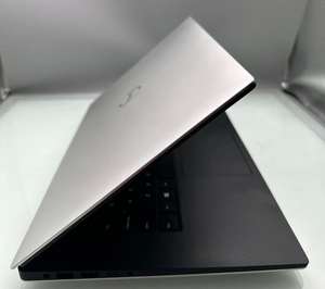 D e l l Precision 5540-i9-9th Vente directe d'usine 8 cœurs T2000 16 Go de RAM 512 Go SSD Carte graphique indépendante Ordinateurs portables - Product Image 2