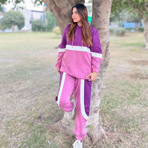 Conjunto Deportivo de Entrenamiento Personalizado de Primera Calidad con Logotipo Personalizado al por Mayor, Pantalones Deportivos para Mujer, Traje Personalizado, Tendencia Superior 2025-26 - Product Image 1