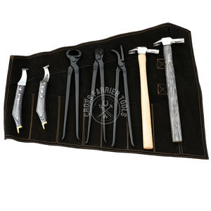 Estuche Profesional para Herraje de Caballos, Juego de Herramientas de Herrador, Extractor de Clavos, Alicates, Cuchillo para Cascos y Martillo de Recorte - Product Image 1