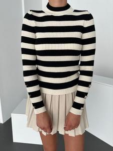 Suéter de cuello alto informal para mujer, jersey de manga larga, Jersey de punto con detalle de botones a rayas marrones y rayas grises - Product Image 4