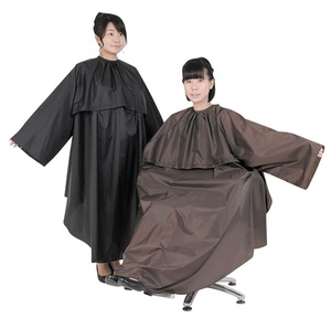 Capes de barbier personnalisées de haute qualité haute performance pour femmes - Product Image 1