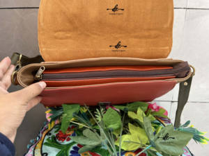 New Western Style Recycled Leather Handbag Stubby Color Purse <b>Women</b> Stylish Animal Print Shoulder Sling <b>Bag</b> - Product Image 5