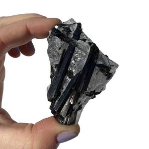 Turmalina Negra Pulida Natural DS en Oferta, Piedra Cristalina en Bruto de Alta Calidad, Forma Irregular de 2-4 cm, Feng Shui, Ángel - Product Image 3