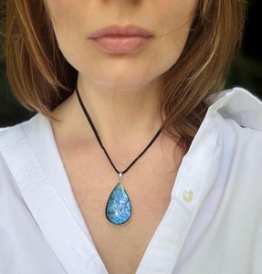 สร้อยคอลาบราดอไรต์สีรุ้งทำด้วยมือจี้หยดน้ำเครื่องประดับ Boho สำหรับผู้หญิงหินบำบัดทางจิตวิญญาณ - Product Image 3