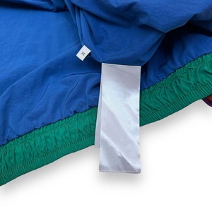 Chaqueta Impermeable Transpirable Personalizada de Fábrica, 100% Poliéster, Talla Grande, Chaqueta Cortavientos de Nailon de Alta Calidad con Bloques de Color - Product Image 4