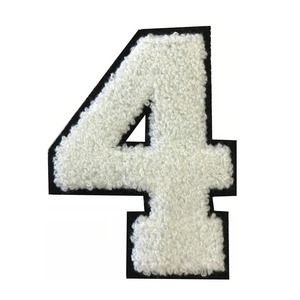 Fabriqué au Pakistan Broderie tissée Patchs de qualité supérieure Brodés personnalisés Prix d'usine Badges en tissu Conception personnalisée - Product Image 1