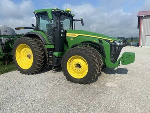 Tractor Agrícola Usado 8R 410 de Precio de Fábrica — 410HP - Product Image 1