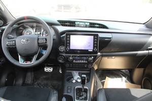 Toyota Hilux GR Sport Pick Up 4.0L V6 Patrol Double Cab 4WD Automatic Usato 2026 |   Pronto per l'esportazione - Product Image 2