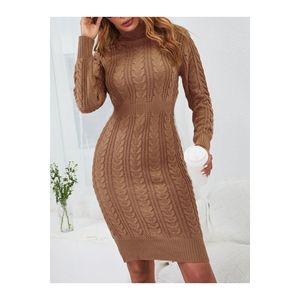 Abito a tunica lungo maglione lavorato a maglia a maniche lunghe con collo alto beige