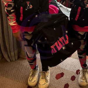 2025 Hip Hop con tarifa al por mayor Servicio OEM ODM Diseño personalizado Ajuste cómodo Ropa de rendimiento Nueva moda Uniforme de baile - Product Image 6