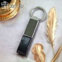 Llavero de Acero Inoxidable y Mosquetón de Cuero Personalizable al por Mayor para Regalos Empresariales, con Espacio en Blanco para Grabar con Logotipo