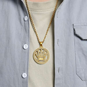 Joyería Masculina al por Menor, Collar con Colgante de Acero Inoxidable con Cinco Dedos y Corona, Estilo Hip-hop, con Gemas Completas - Product Image 2