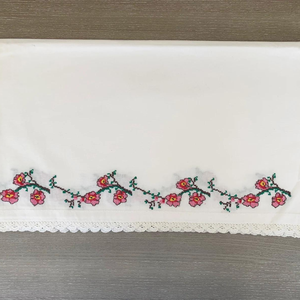 ผ้าปูโต๊ะผ้าคาดโต๊ะแบบทำมือสำหรับตกแต่งบ้านงานปาร์ตี้วันหยุดงาน OEM ใน Vie - Product Image 2