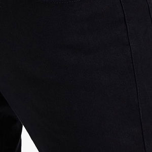 Pantalones vaqueros de bajo precio hechos por profesionales, pantalones vaqueros de hombre con diseño de logotipo personalizado a la venta, pantalones vaqueros de hombre de alta calidad, pantalones OEM con servicio - Product Image 4