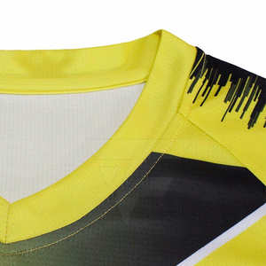 Conjunto de uniformes de fútbol de poliéster 100% personalizado al por mayor para adultos, camisetas de fútbol de nuevo diseño, excelente servicio técnico lavado OEM - Product Image 6