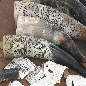 Cuerno vikingo auténtico para beber Cuerno de vaca de buey Natural pulido de alta calidad Diseño animal elegante Logotipo personalizado Estilo náutico - Product Image 5