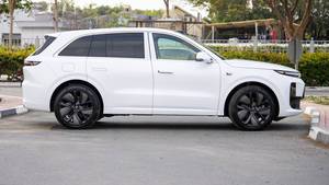 Nuevo Certificado, Cero Kilometraje/Kmh, Impecable y Elegante Liixanng L6 Max 2025 Blanco, SUV de Lujo Híbrido (Gasolina/Eléctrico) de 1.5 L - Product Image 5