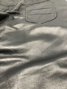 กางเกงหนังทรงตรงลำลองสำหรับผู้ชาย คุณภาพสูง 100% พร้อมกระดุมผ่าหน้า ผ้าแห้งเร็ว น้ำหนักเบา เหมาะสำหรับฤดูหนาว - Product Image 2