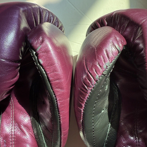 Guantes de Boxeo Sports Paradiso: Duraderos, Ligeros, Antideslizantes, con Cierre, Material de PU y Esponja, Secado Rápido, para Artes Marciales - Product Image 5