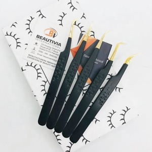 Pinzas japonesas de extensión de pestañas de acero inoxidable con mango de impresión de pestañas de Oro Negro Tipo de Punta puntiaguda - Product Image 1