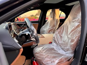 NOUVEAU Mercedes-Benz Classe E E 300 Berline 2026, 2499 cm³, 399 ch, 5 places, 4 cylindres, essence, transmission automatique, conduite à gauche - Product Image 4