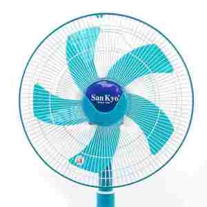 Sankyo 16 pouces ventilateur sur pied puissant refroidissement haute vitesse minuterie fonction corps en plastique pour intérieur extérieur usage domestique alimentation électrique - Product Image 5