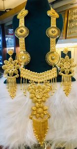 ชุดเครื่องประดับวินเทจสีทอง24K ดูไบชุดสร้อยคอทองแดงต่างหูกำไลสำหรับวันครบรอบปีของบัลแกเรียไก่งวงสหรัฐอเมริกา