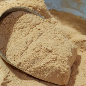 Khô Bia Dư Cực-Bia Hạt Cao Protein Thức Ăn Lớp Cám Lúa Mì Cho Lợn Gia Súc Cá Con Chó Con Ngựa Trong Túi Bao Bì - Product Image 4