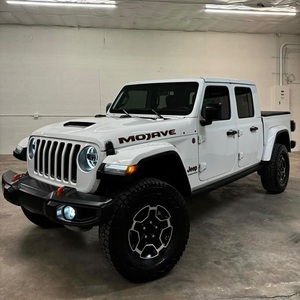 Excellent véhicule tout-terrain Jeep Gladiator Mojave 4x4 - Product Image 1