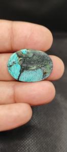 Cabochon en cristal de turquoise tibétaine naturelle fait main pour la fabrication de bijoux - UDGEMS Modèle 671 23x20mm Teinte verte et bleue - Product Image 5