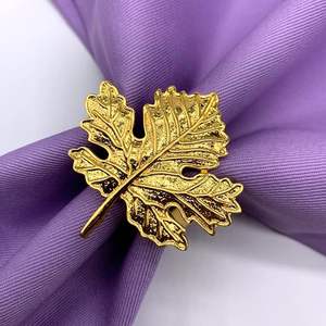 ที่ใส่แหวนผ้าเช็ดปากสีทองทรงกลมทองเหลืองที่ใส่กระดาษเช็ดปากดีไซน์สวยสำหรับงานแต่งงานงานปาร์ตี้ - Product Image 2