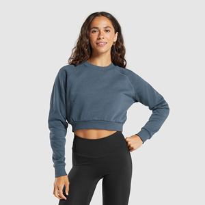 เสื้อสเวตเตอร์แบบสวมหัวคอกลมแขนยาวของผู้หญิงเสื้อสเวตเตอร์ทรงโอเวอร์ไซส์สีพื้นแบบกำหนดเองขายส่ง - Product Image 4