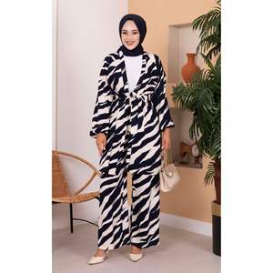 ชุดเซ็ตเสื้อผ้าวิสโคสลายม้าลายสีน้ำเงินกรมท่า 2 ชิ้น กระโปรงสั้นคอเสื้อไม่สมมาตร ความยาวเหนือเข่า ไซส์ XL และ 2XL สำหรับชุดเที่ยวคลับ - Product Image 3