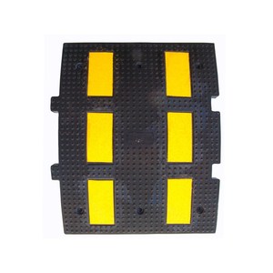 ยางชะลอความเร็วรีไซเคิล 6 แถบ ขนาด 60 x 50 x 4.5 ซม. - Product Image 2