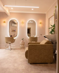 Conjunto de Silla de Barbería Contemporánea, Muebles de Salón Ajustables de Tela para Uso Comercial - Product Image 1